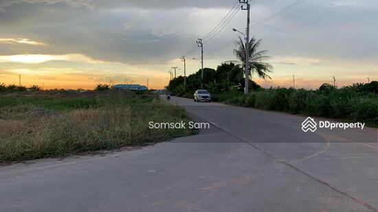ขายที่ดินเปล่า ลาดกระบัง เนื้อที่ประมาณ 3 ไร่