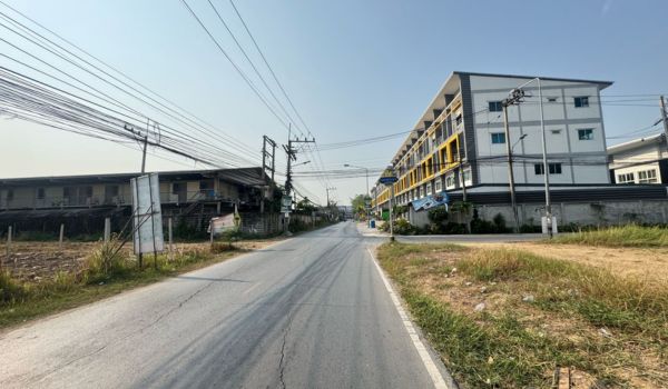 ขายที่ดิน  ใกล้โรงเรียน ภปร. ตรงข้ามโลตัส นครปฐม (302 ตรว.) — photo 3 of 5