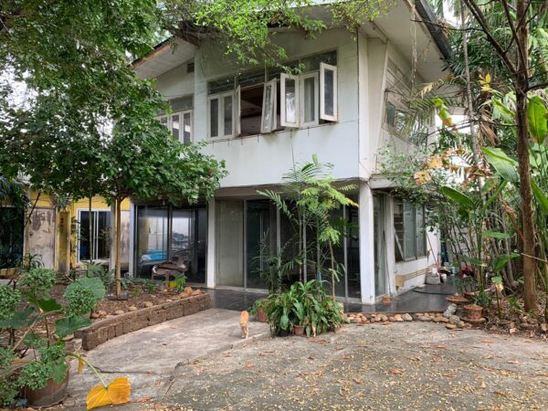 For Rent: 2-storey house with land, Sukhumvit Soi 109 (Santikham Soi 8), Soi Yen Chit or Soi Wat Dan Samrong