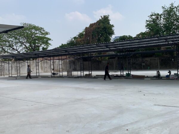 Vacant land for rent at Lasalle 41